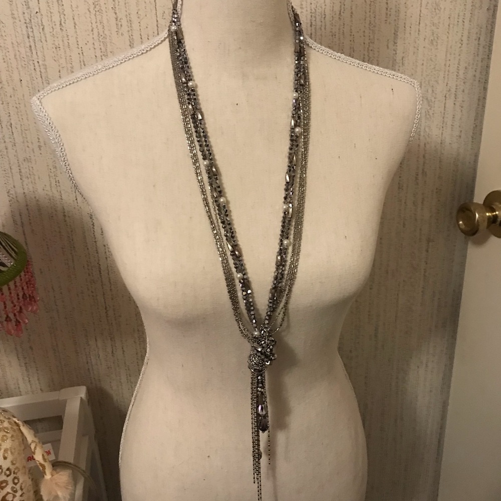 Pearl & chrome necklace.